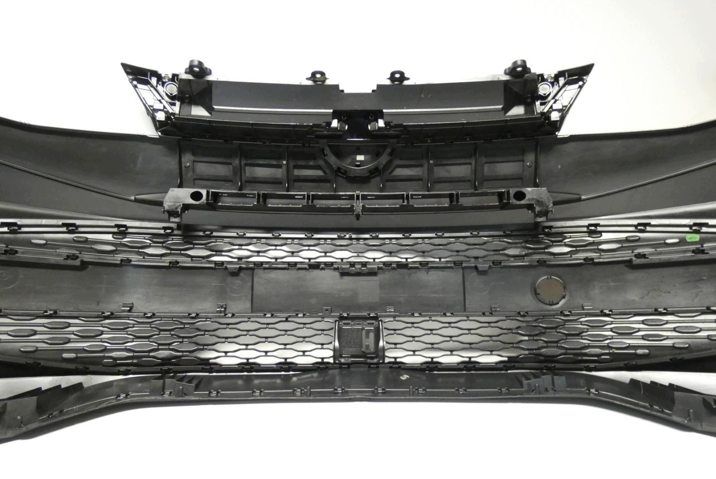 VW T7 MULTIVAN 7T0807221C 2021- bumper front front