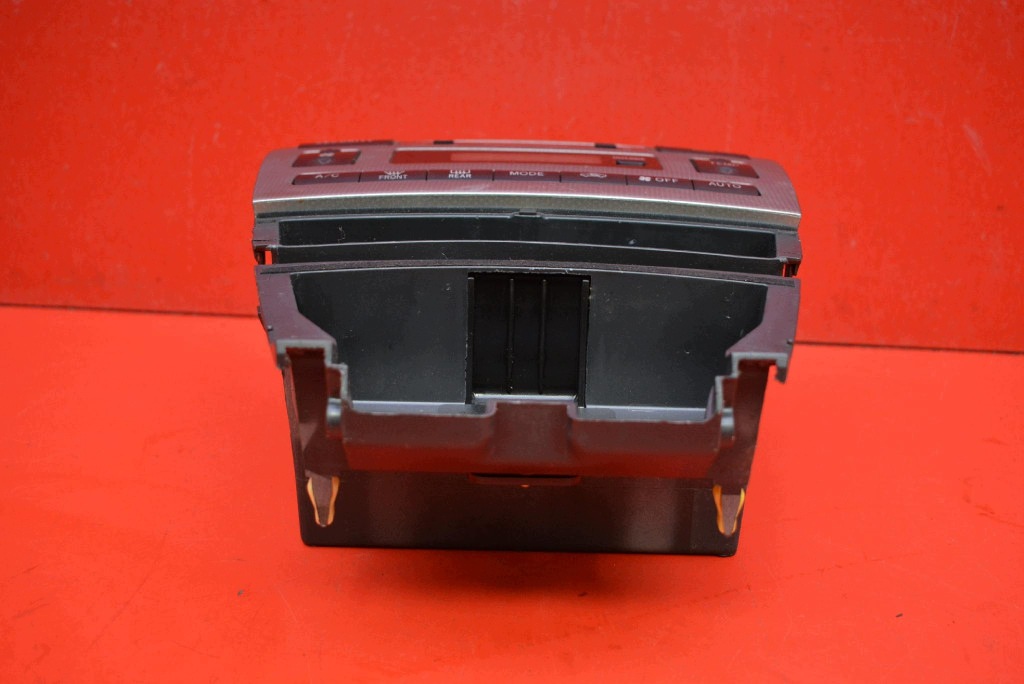 control panel air conditioning devices KLIMY 55930-13060 TOYOTA COROLLA IX E12 00-08