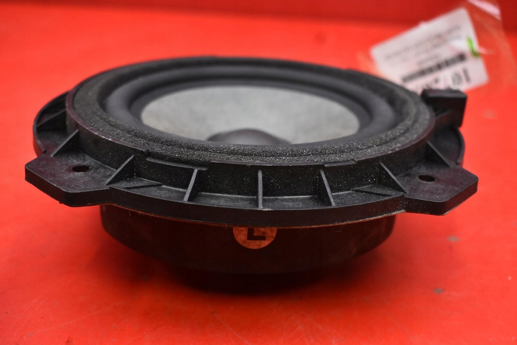 speaker left front 89300-35010 SSANGYONG TIVOLI 1 and 16-21