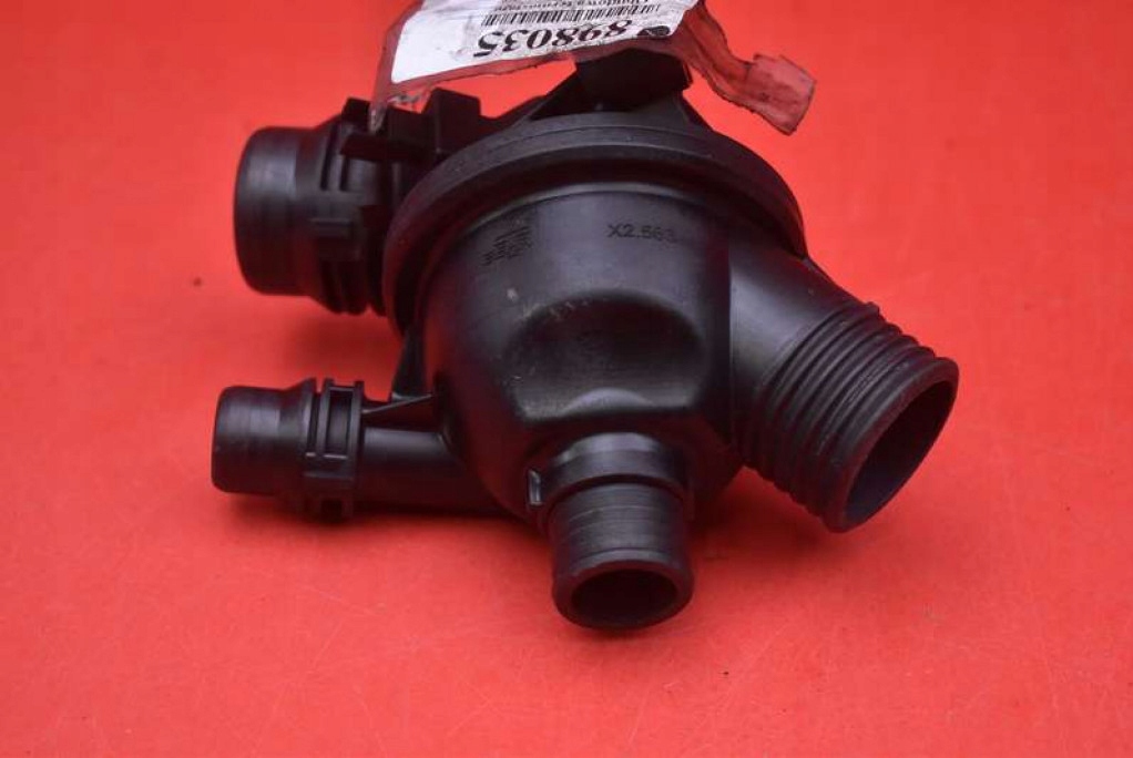 csomag TERMOSTATU 7552403 BMW E90 E91 2.0i 143 KM 04-10