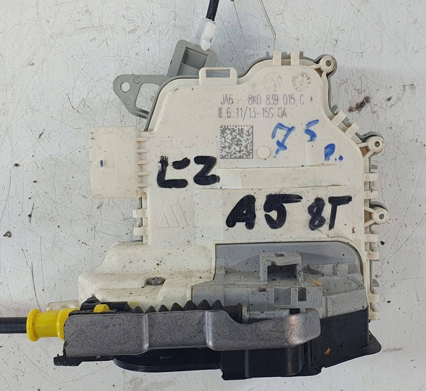 Audi A5 8T8 Sportback 8K0 lock door rear left rear part