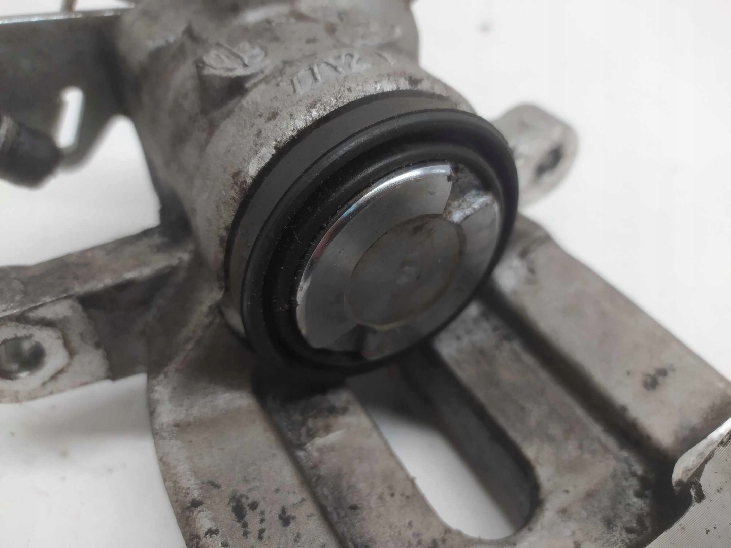 PEUGEOT 307 caliper brake left rear part rear