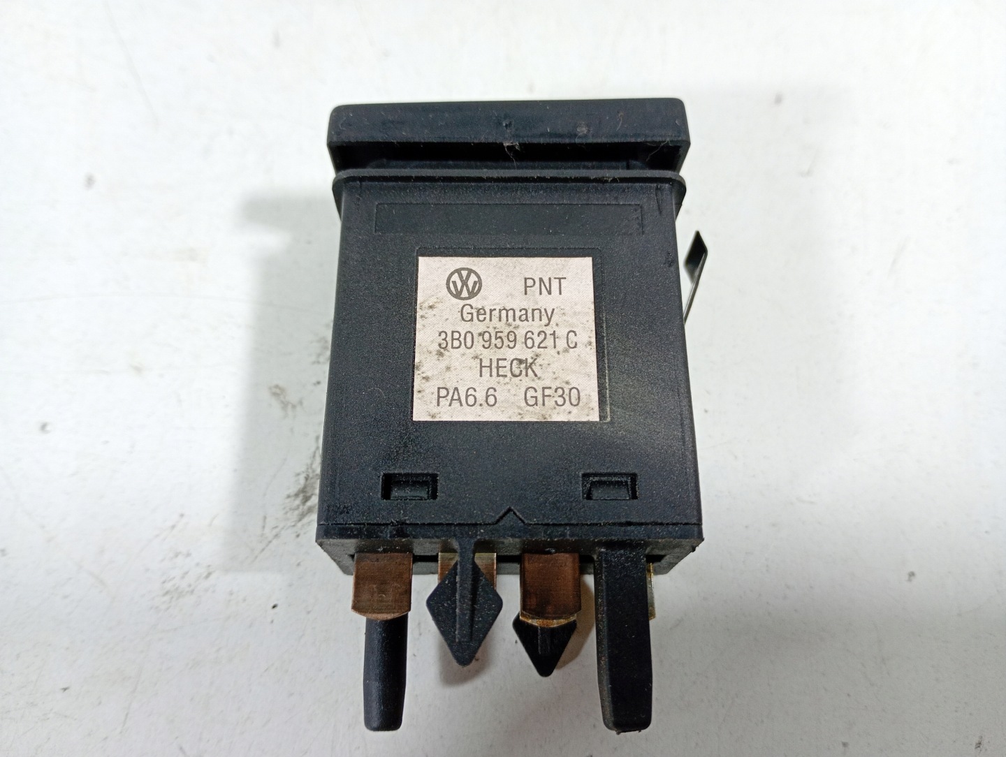 VW PASSAT B5 00-05 switch switch of the heating windows OE 3B0959621C