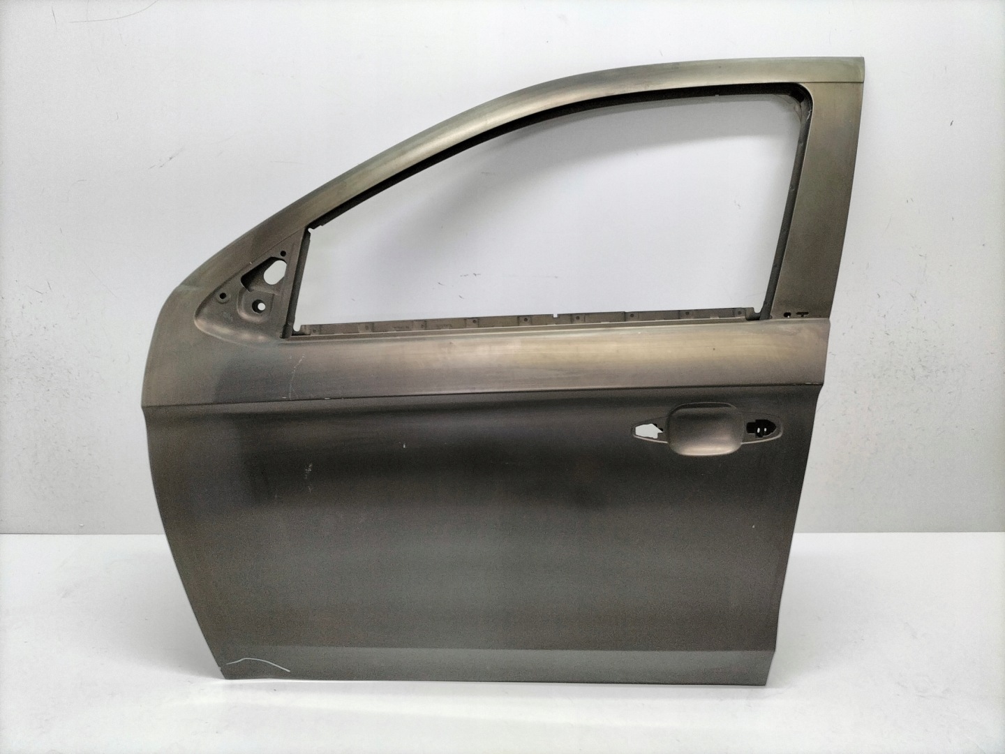 door front front left CITROEN ELYSEE 12- PEUGEOT 301 13