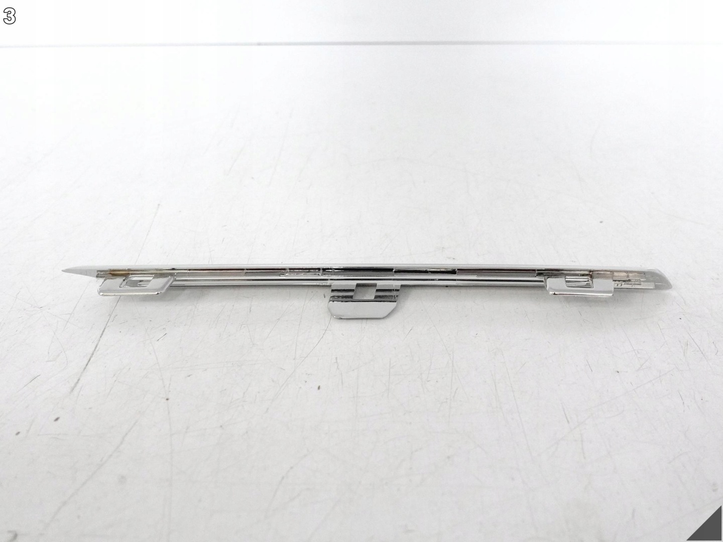 RENAULT MEGANE IV 4 16-20 moulding CHROM GRILLA grille front left