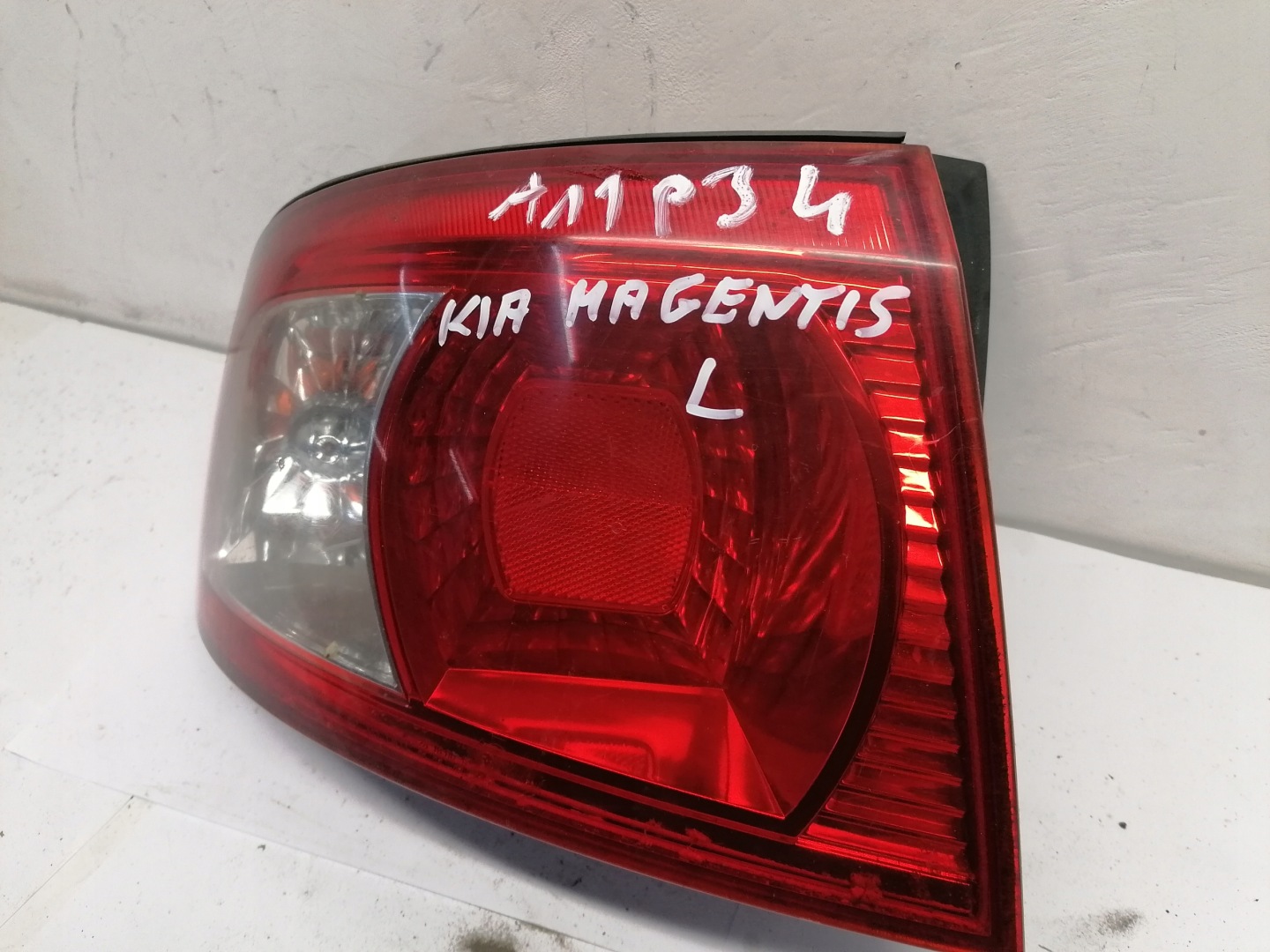 light rear part rear left Kia Magnetis 03-06r