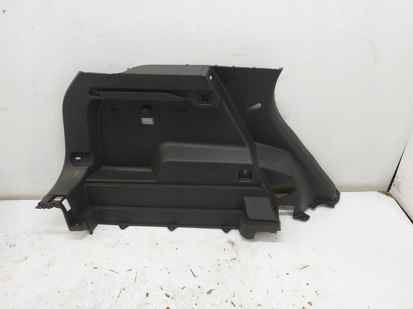 Jaecoo 7 PHEV 2025r boot upholstery left rear part