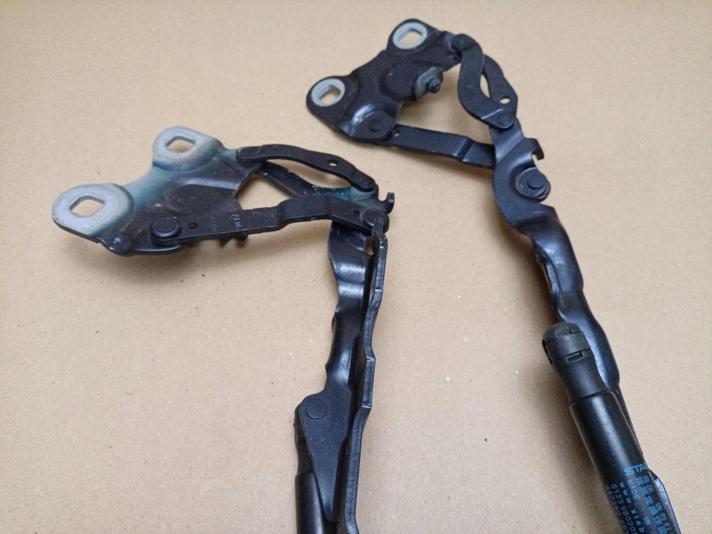 šarka haube Mini Countryman R60 2014 9801569