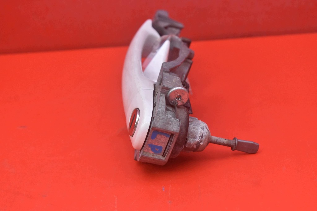 handle left front front JHQ 3B0837885A VW POLO 4 IV 9N 5D LIFT 05-09