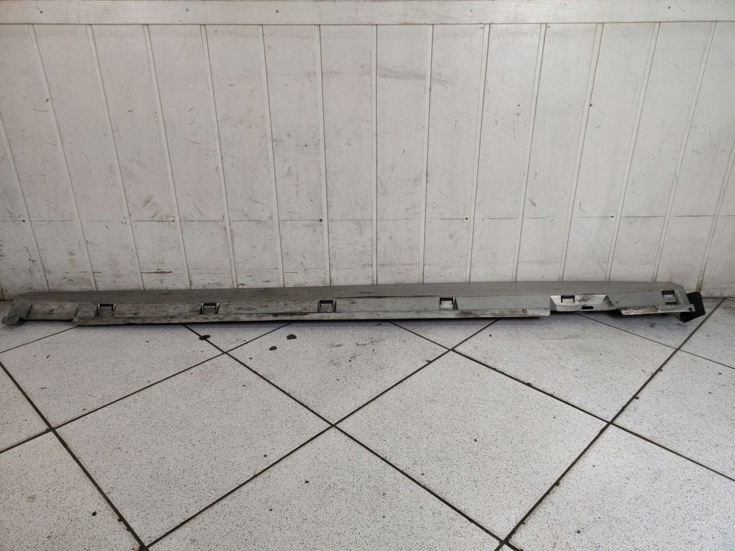 moulding threshold exterior left side Volkswagen Passat CC 2009