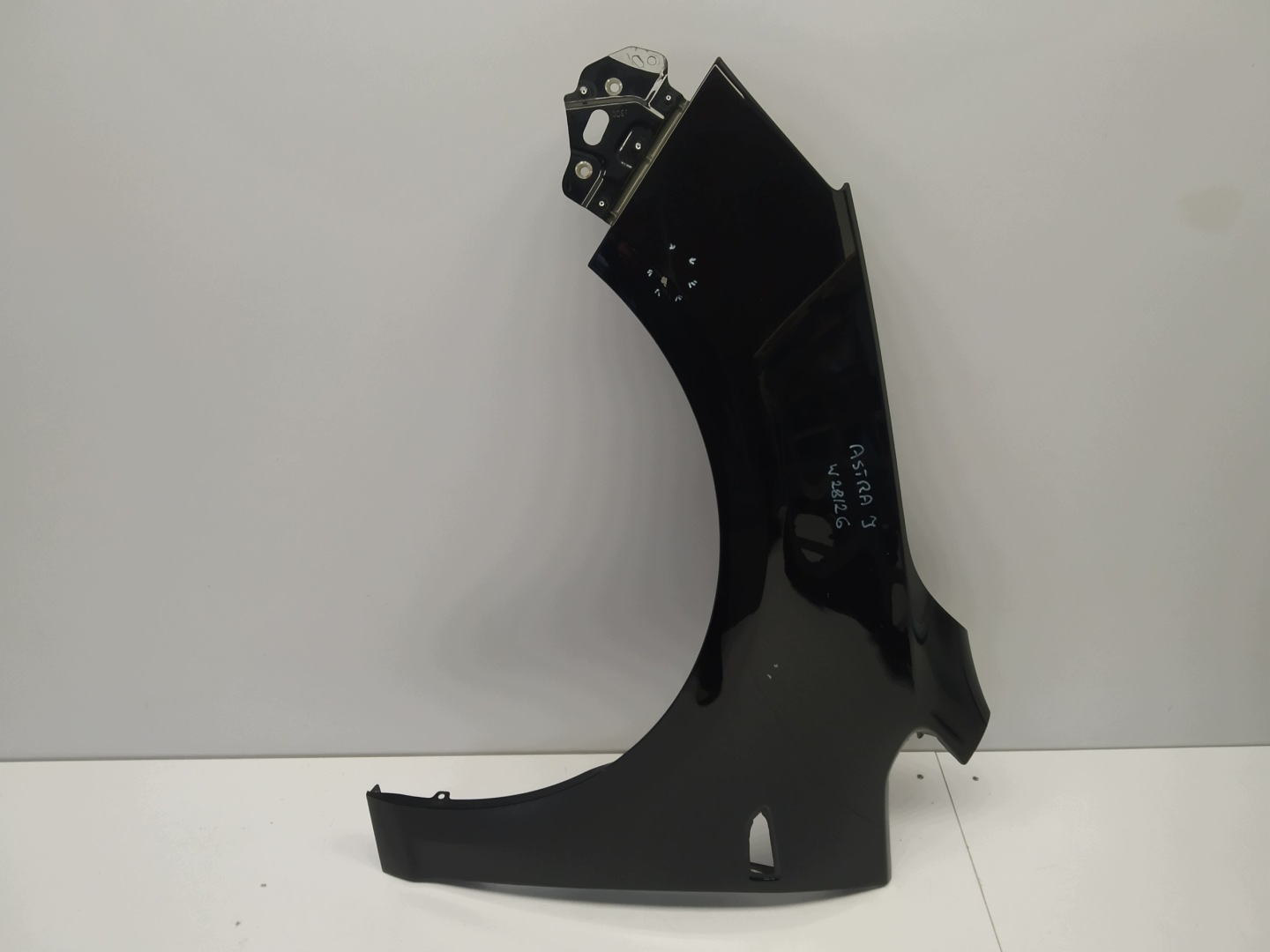 2009r + Opel Astra IV J fender front left front original