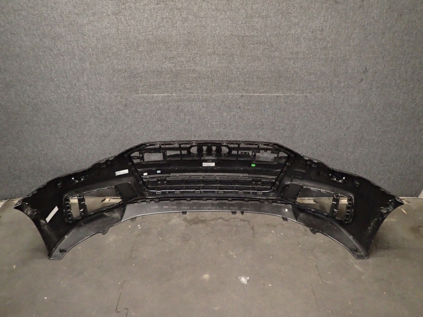 nárazník předek AUDI A6 4K S LINE