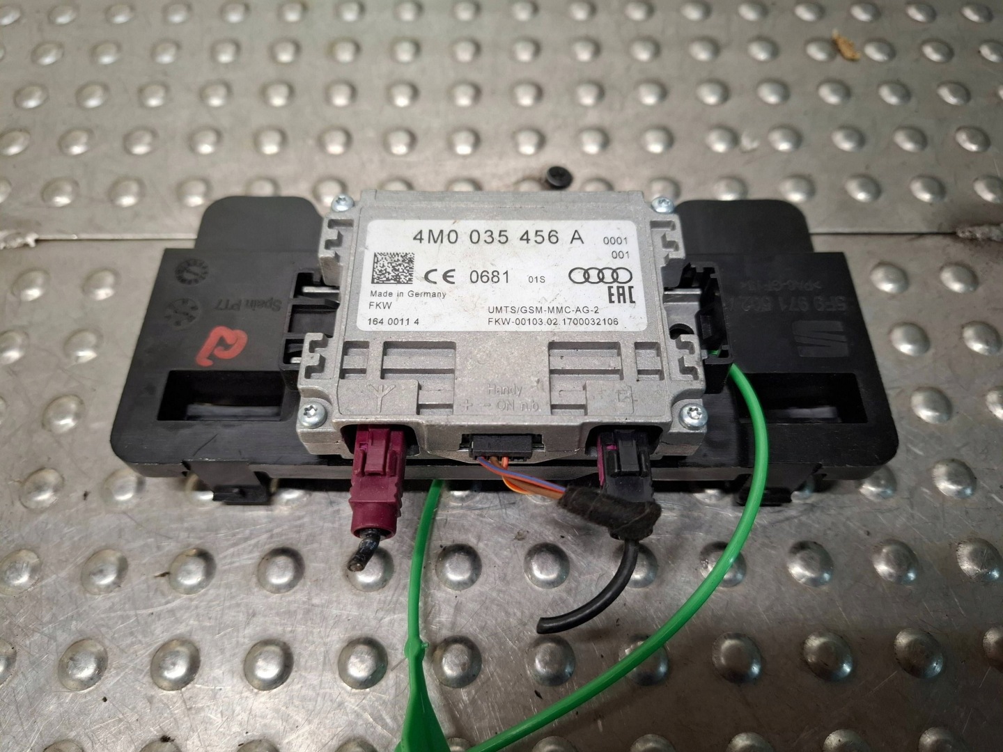 module amplifier ANTENY 4M0035456A SKODA SUPERB III AUDI A4 B9 8W Q2 81A