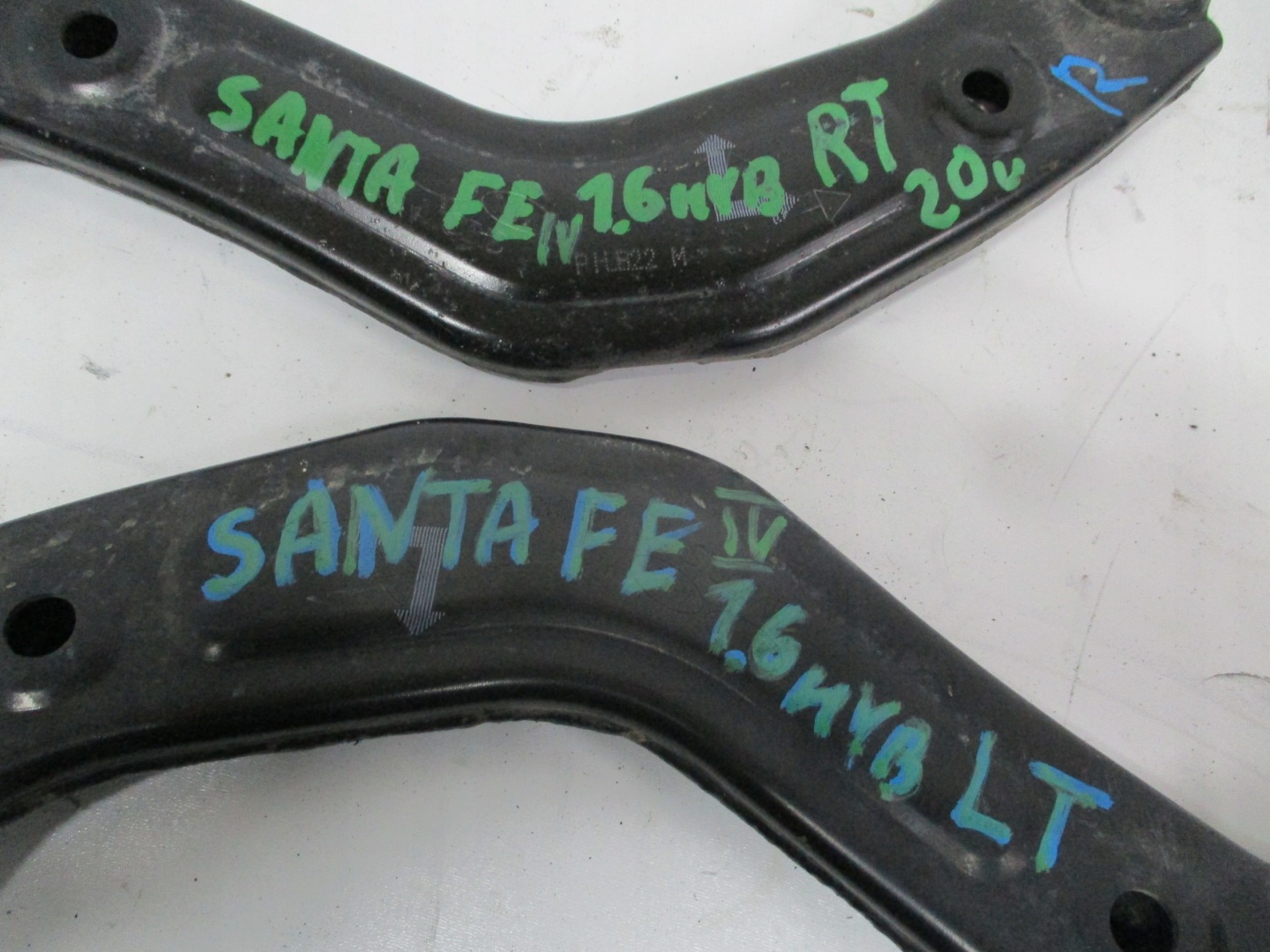 arm rear rear part left right HYUNDAI SANTA FE IV 1,6HYB