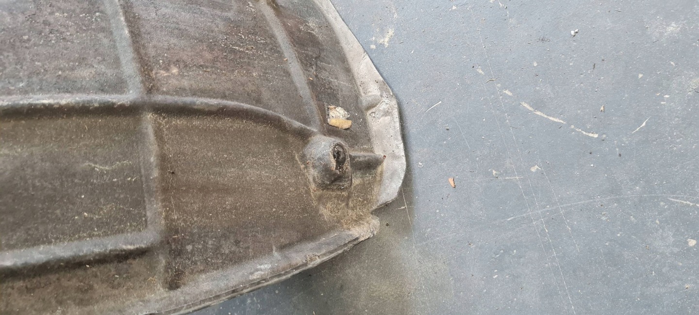 Q5 80A SQ5 mudguard left left front front MATERIAL ORG 80A821171E