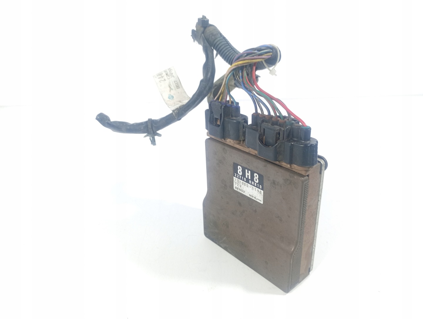 Nissan X-Trail T30 01-05 computer control unit WTRYSKIWACZY OE 227108H810