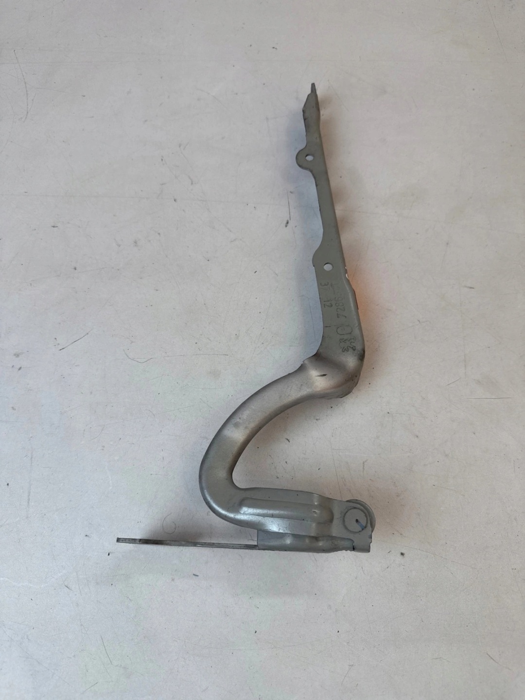 hinge bonnets front front left Peugeot 208 and