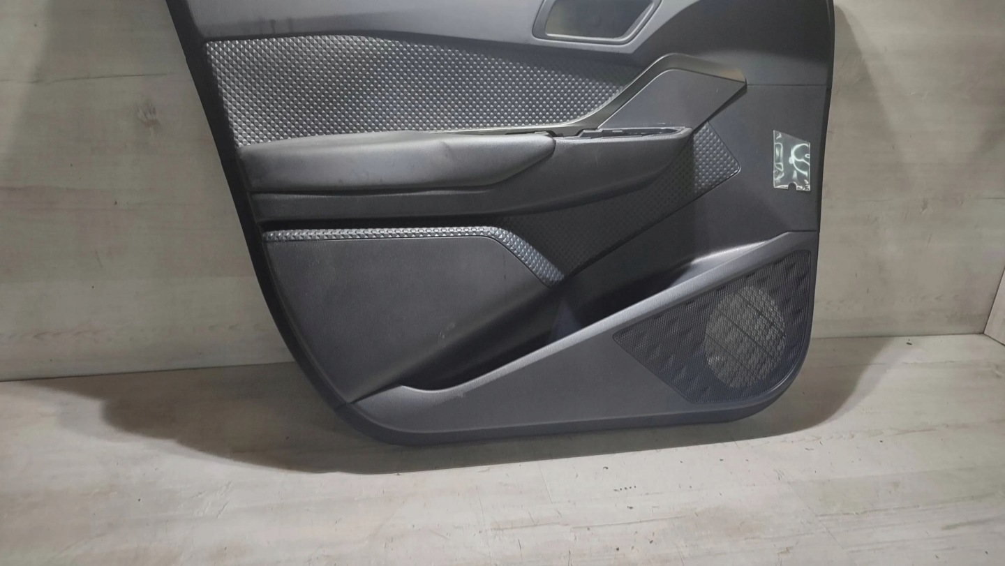 Toyota C-HR and 2019 front side left side door upholstery