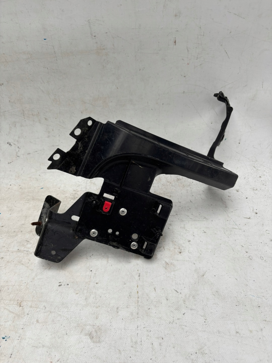 LAND ROVER EVOQUE L538 11- Support Support plaque Pare choc Gauche Arrière EJ32-17A151-AE