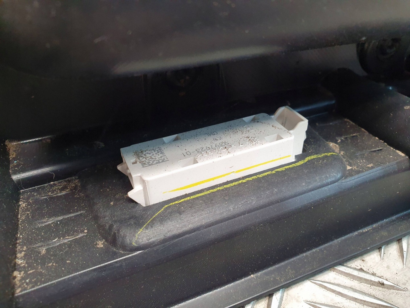 upholstery side door left front 7410281 BMW X3 G01 X4 G02