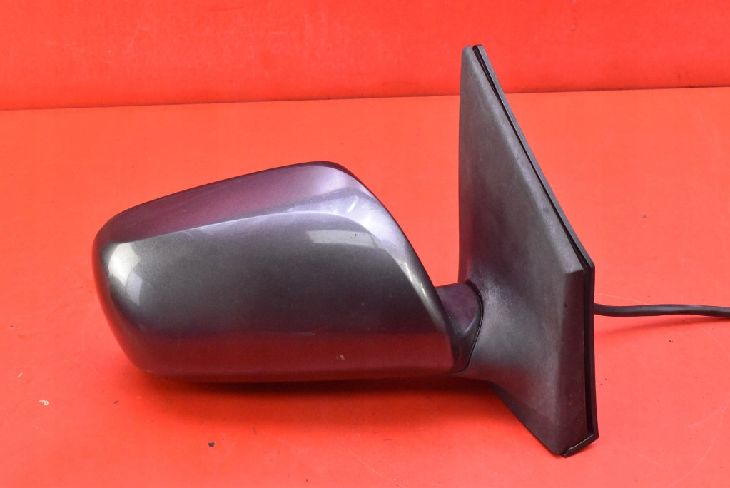 mirror right 1G3 022310 EU TOYOTA COROLLA E14 06-10 4 PIN