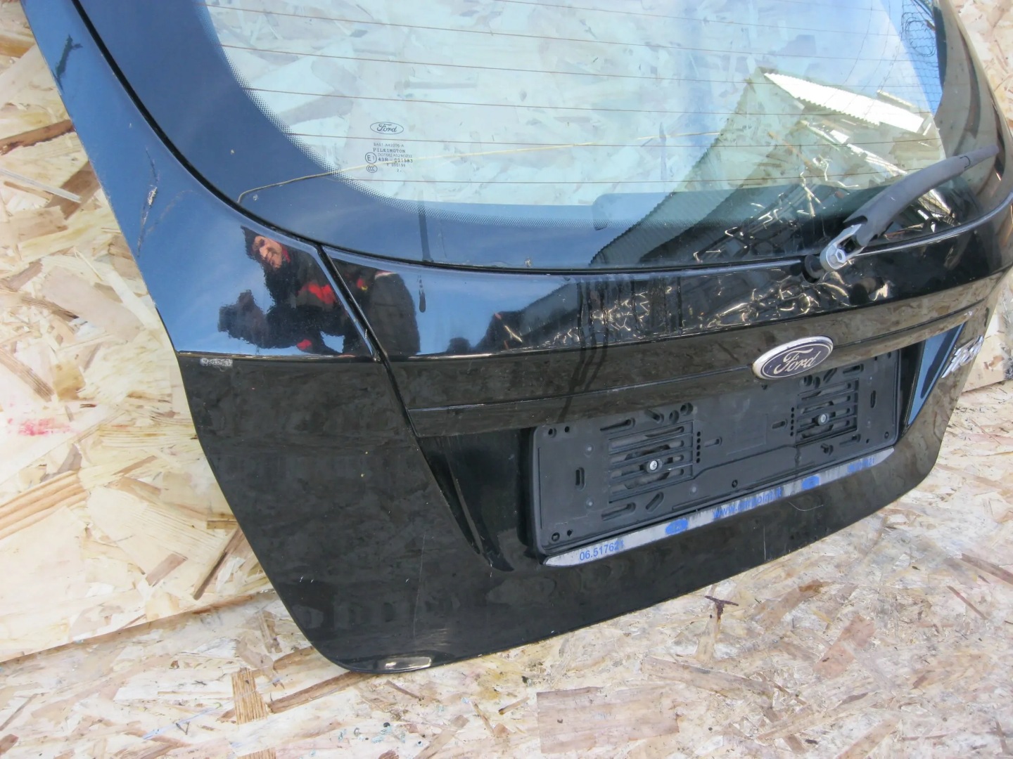 boot door Ford Fiesta MK7 08-17