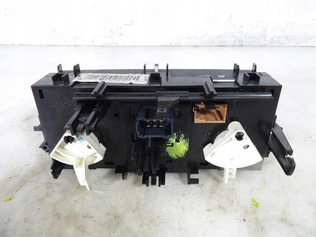 CITROEN C 3 II LIFT PANEL BOCCHETTE Z8513001