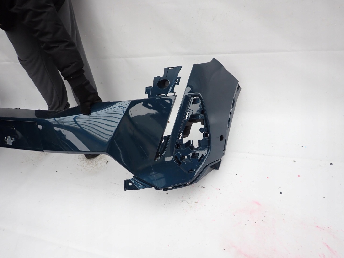 PEUGEOT 3008 II LIFT 20- bumper front front PDC