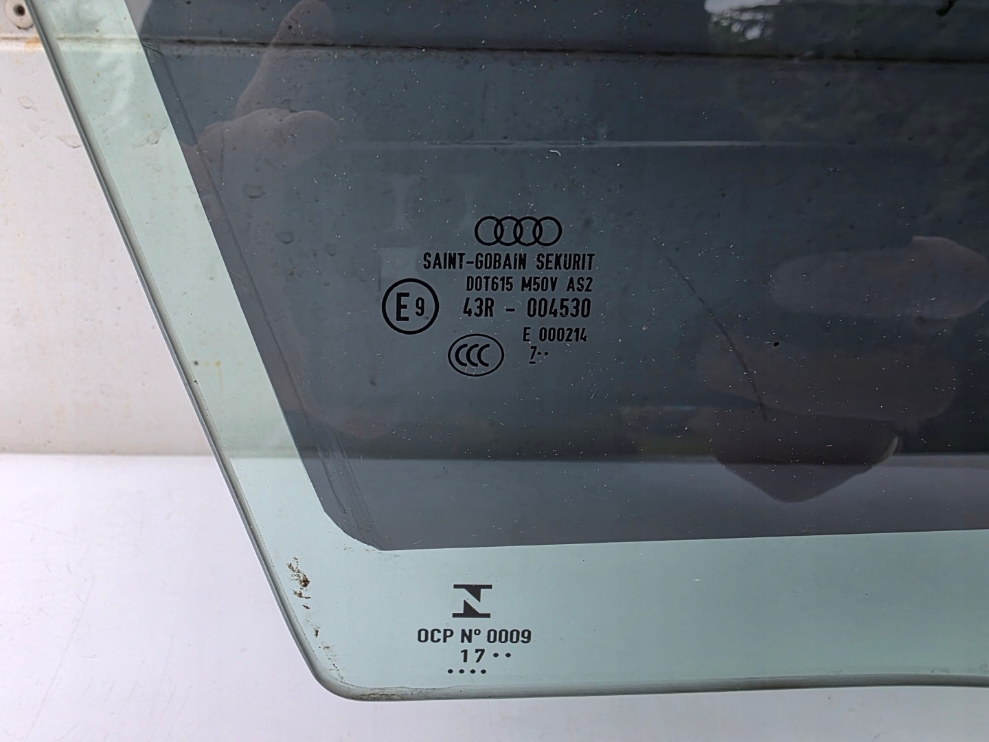 front right door window right front AUDI Q5 80A II FY 2017