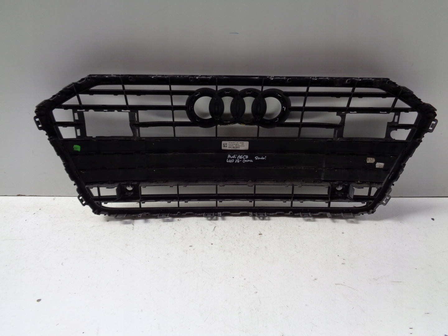 NO-WA-- Grille FORD TRANSIT CUSTOM 18- LIFT