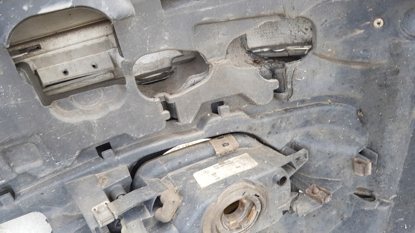 MERCEDES W203 front bumper front 744