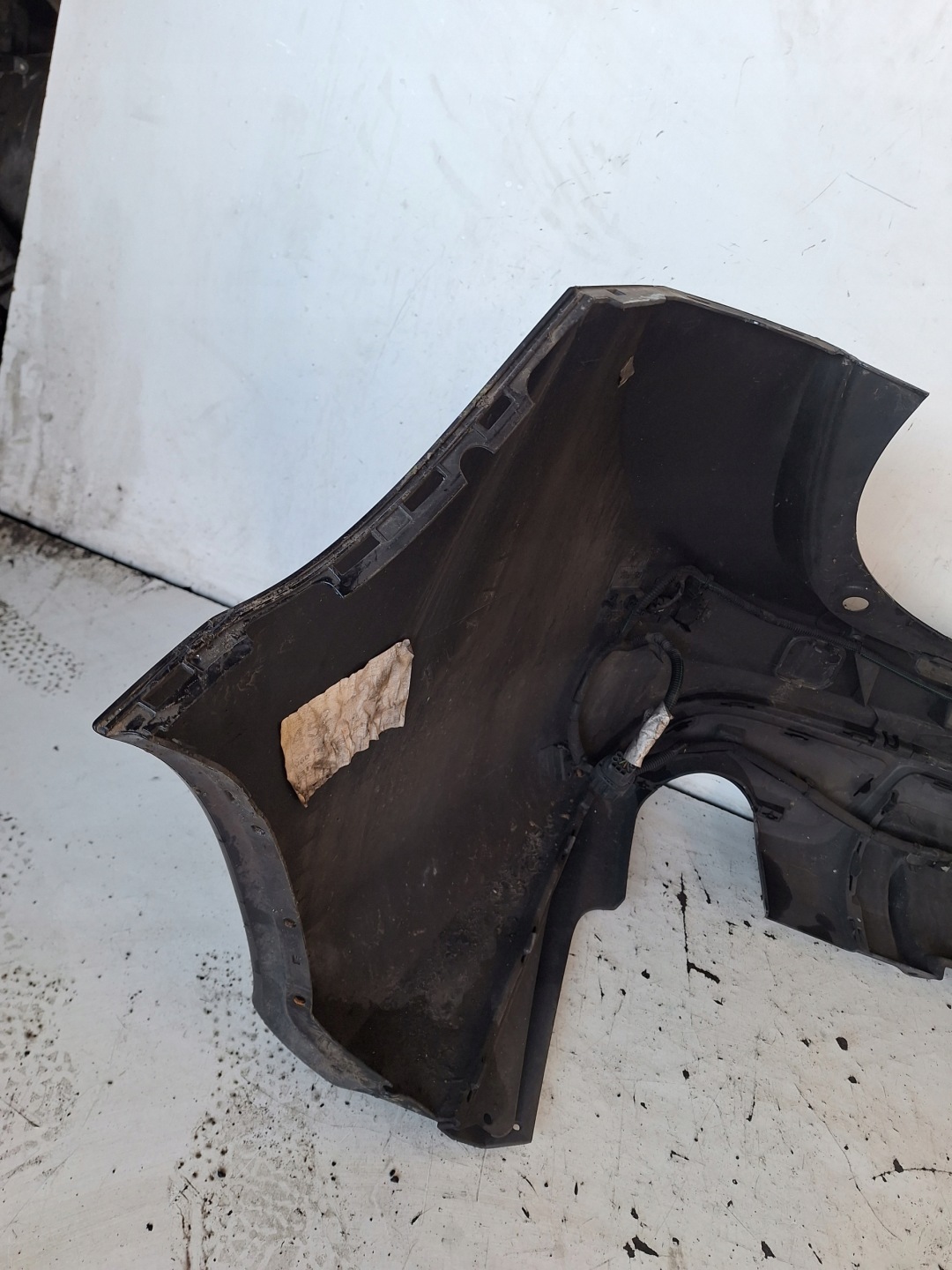 VOLVO V60 II 10-13 bumper R-design + PDC