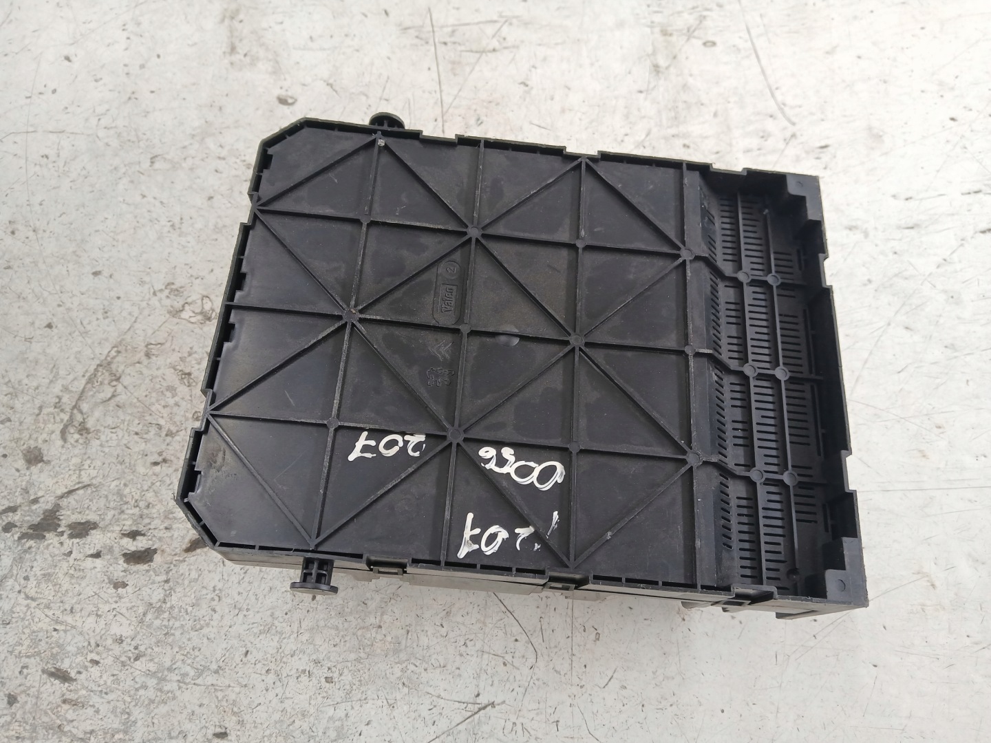 PEUGEOT 207 CITROEN C4 Module fusibles 9659285580