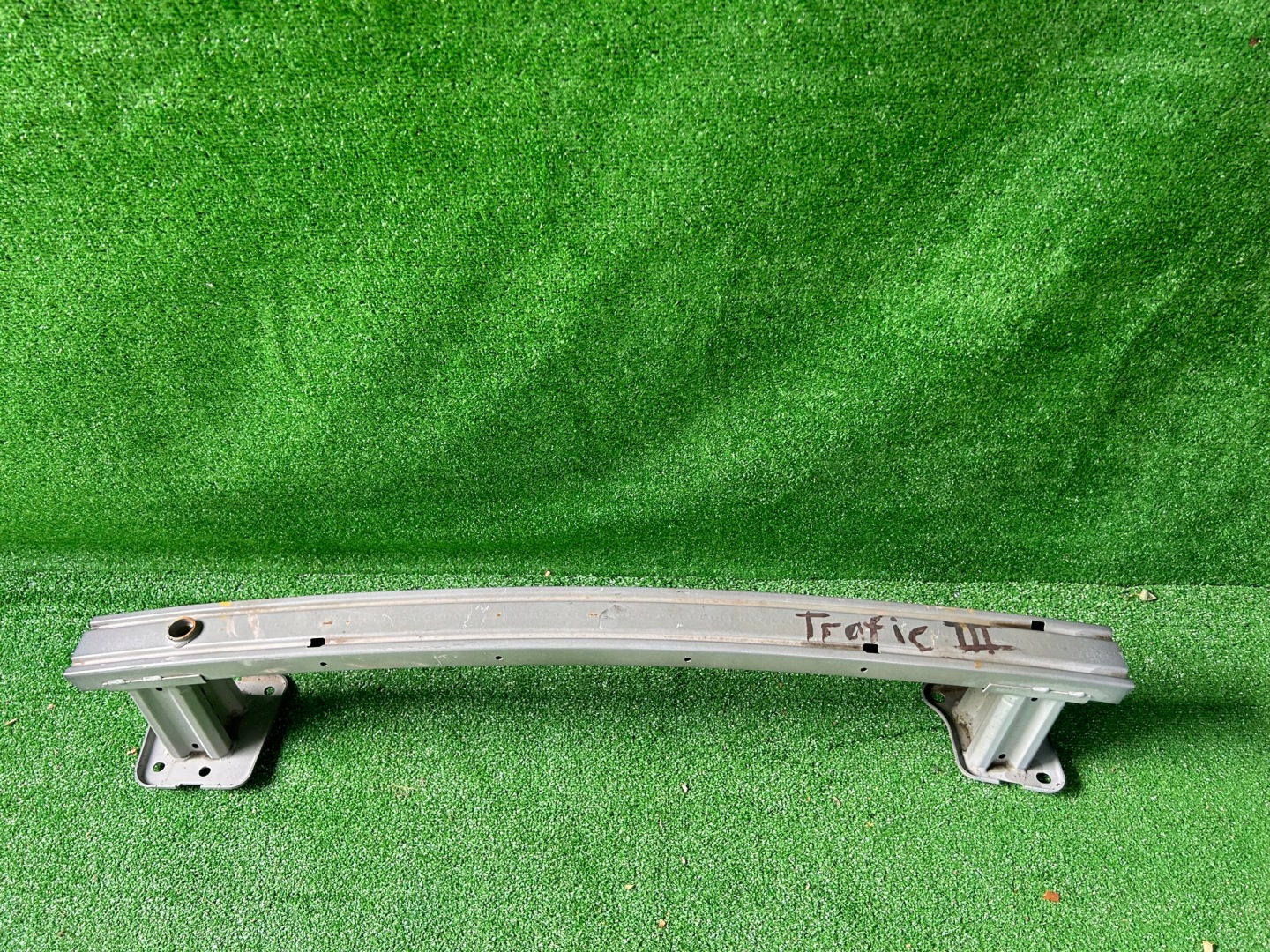 Renault Trafic 3 III 14- sider below bumper front
