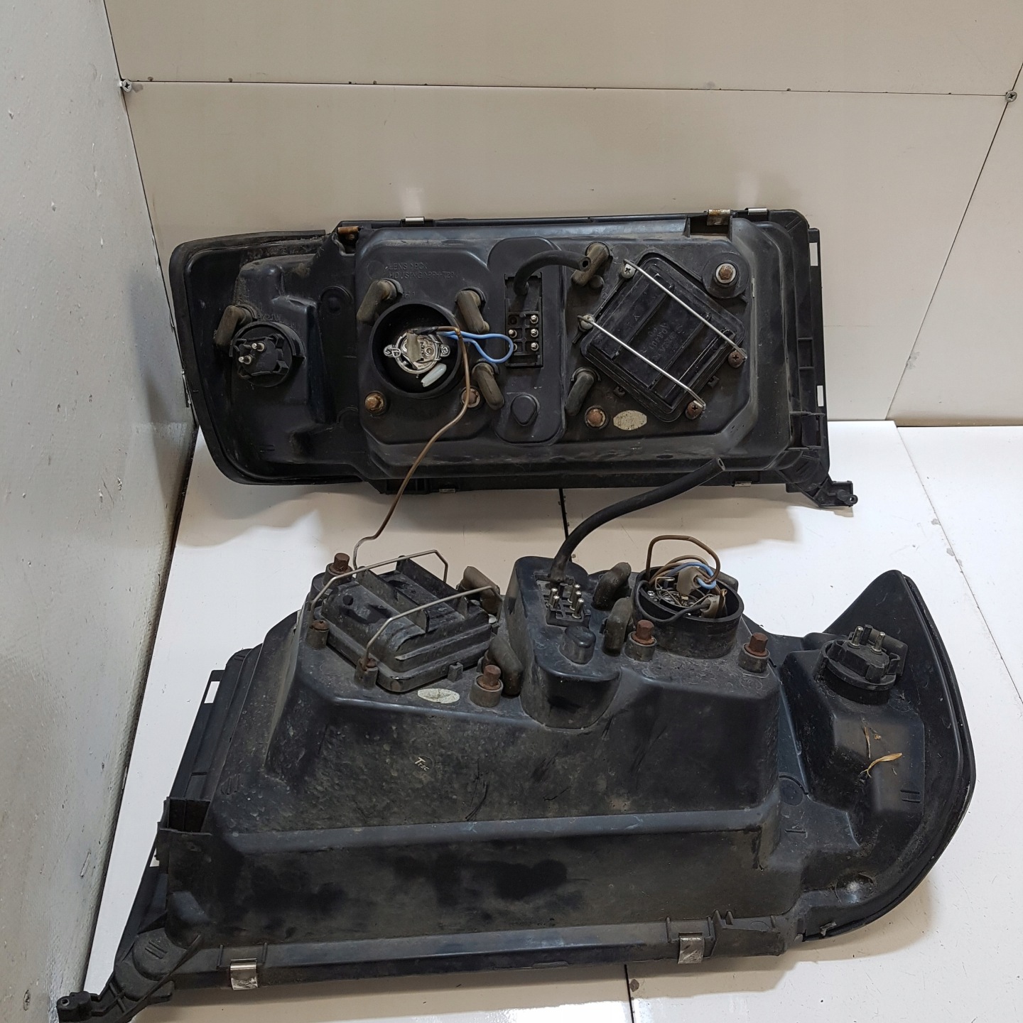lights front KOMPLET MERCEDES-BENZ E-KLASA W124 SONAR SK3301 11585