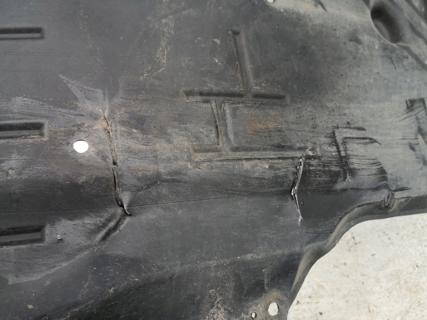 cover chassis CITROEN C4 and 9650547680