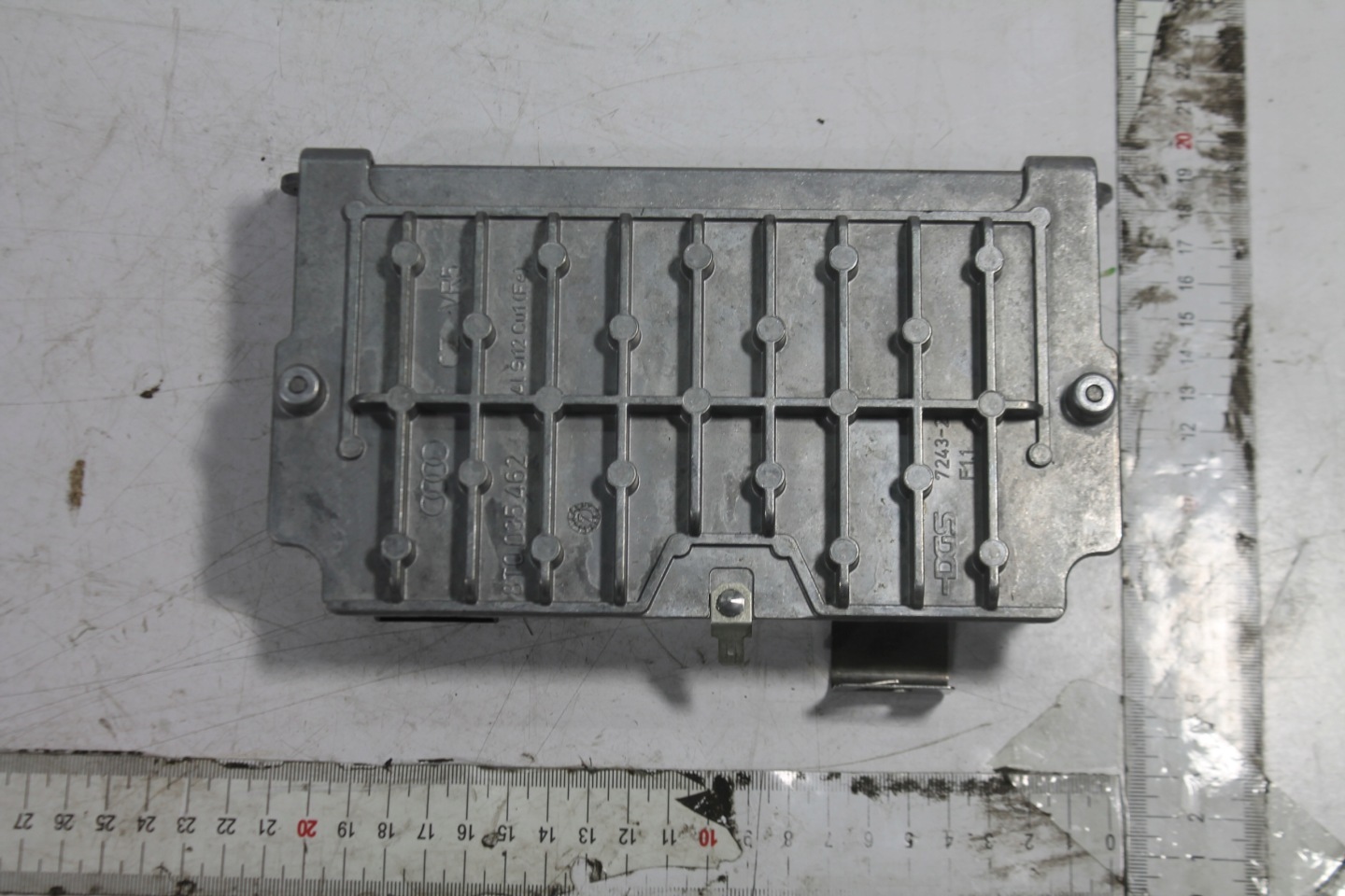 module amplifier RADIA 8T0035462 AUDI A4 B8
