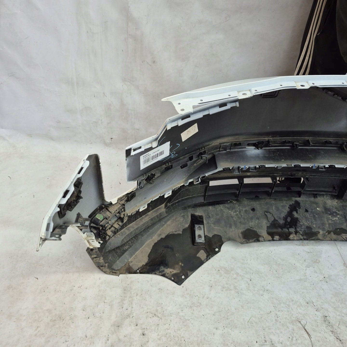 VOLVO EX30 EX-30 23- bumper front front PDC 31345658