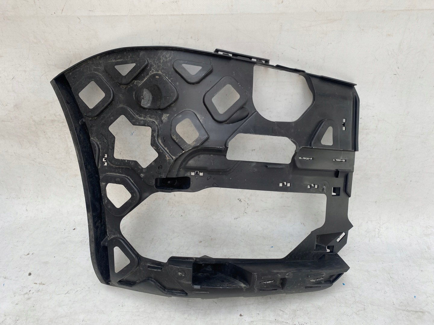 VW CADDY IV 2K5 15- bumper bracket right front 2K5807724