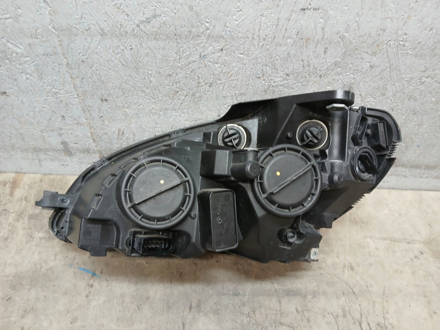 light front right MERCEDES C KLASA W204