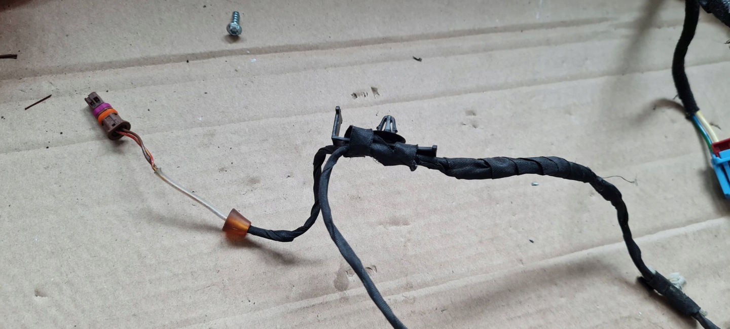 S4 B9 8W A4 bundle wiring door left left front 8W0971029AN