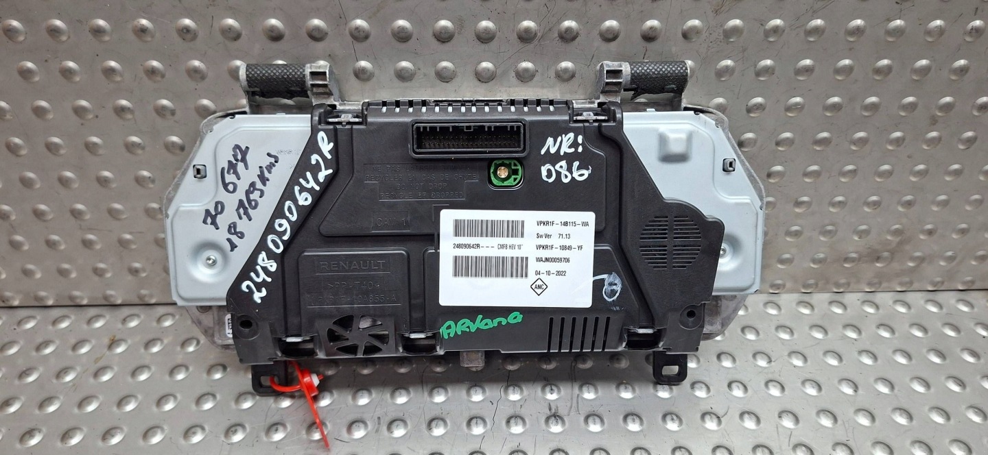 dials 248090642R RENAULT ARKANA RS LINE 1.6 E-TECH 2019