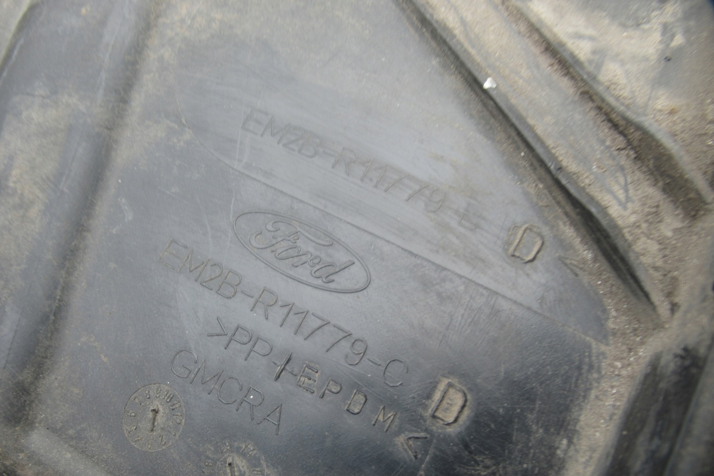 FORD S-MAX 15R Blende Abdeckung abdeckung Unterfahrschutz rechts EM2B-R11779-C