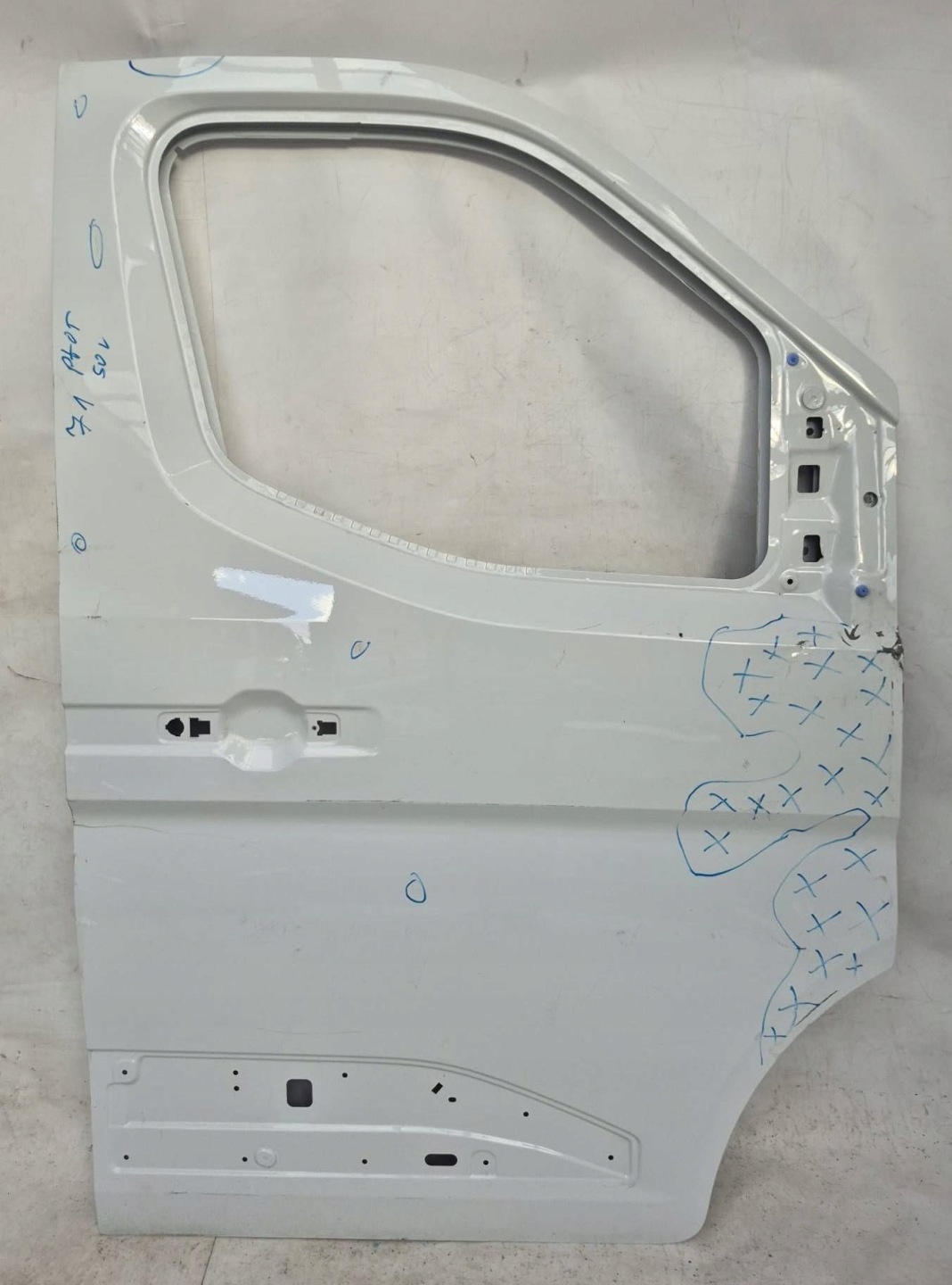 RENAULT MASTER IV 4 24- door right front RPZEDNIE