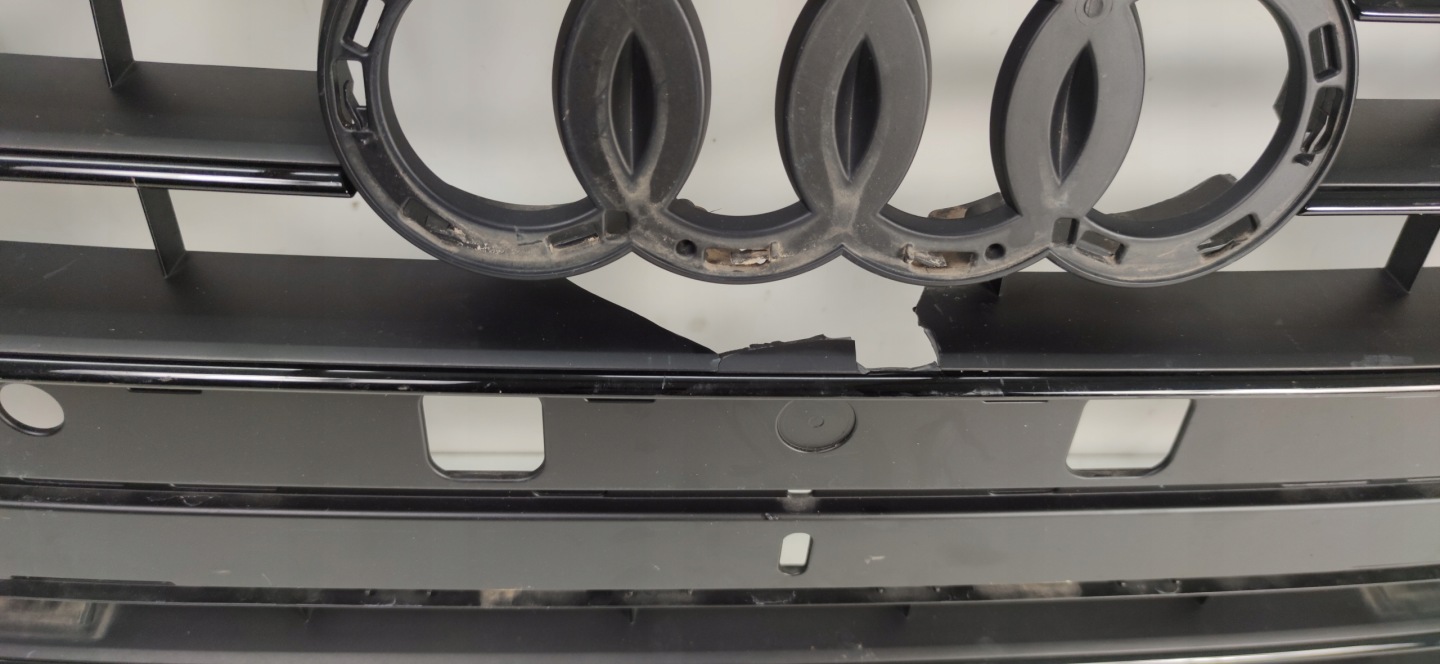 GRILLE AUDI A8 D5 4N0 4N0853651H