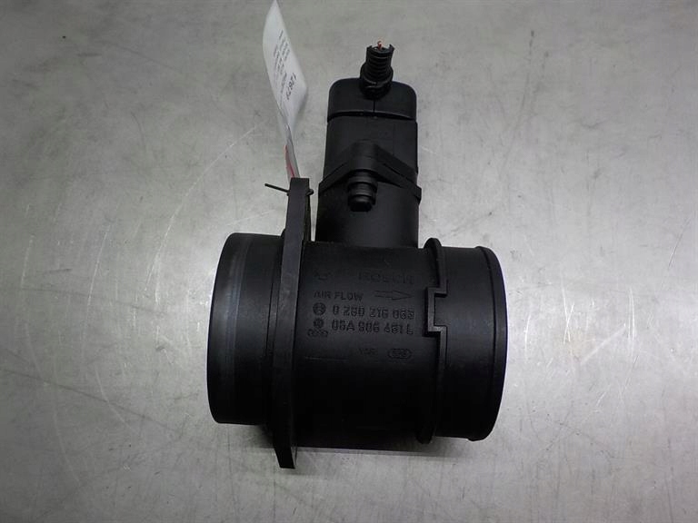 AUDI A4 B5 1.8 TB original flow meter 0280218063 06A906461L