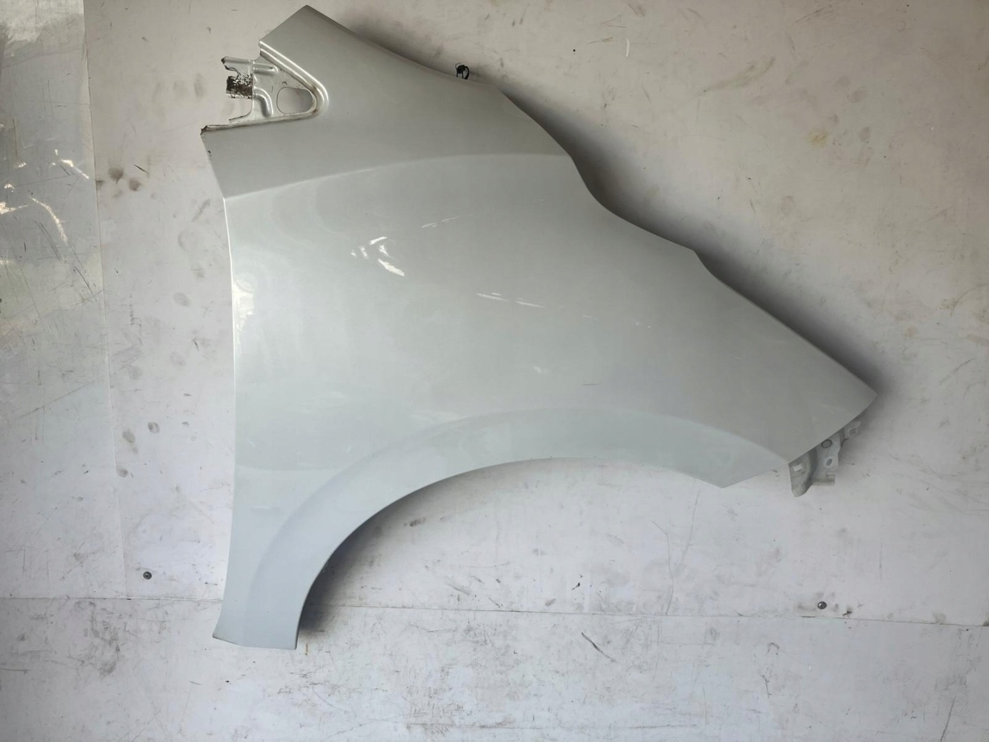 fender right front NISSAN MICRA K14 TEQNC PERLA