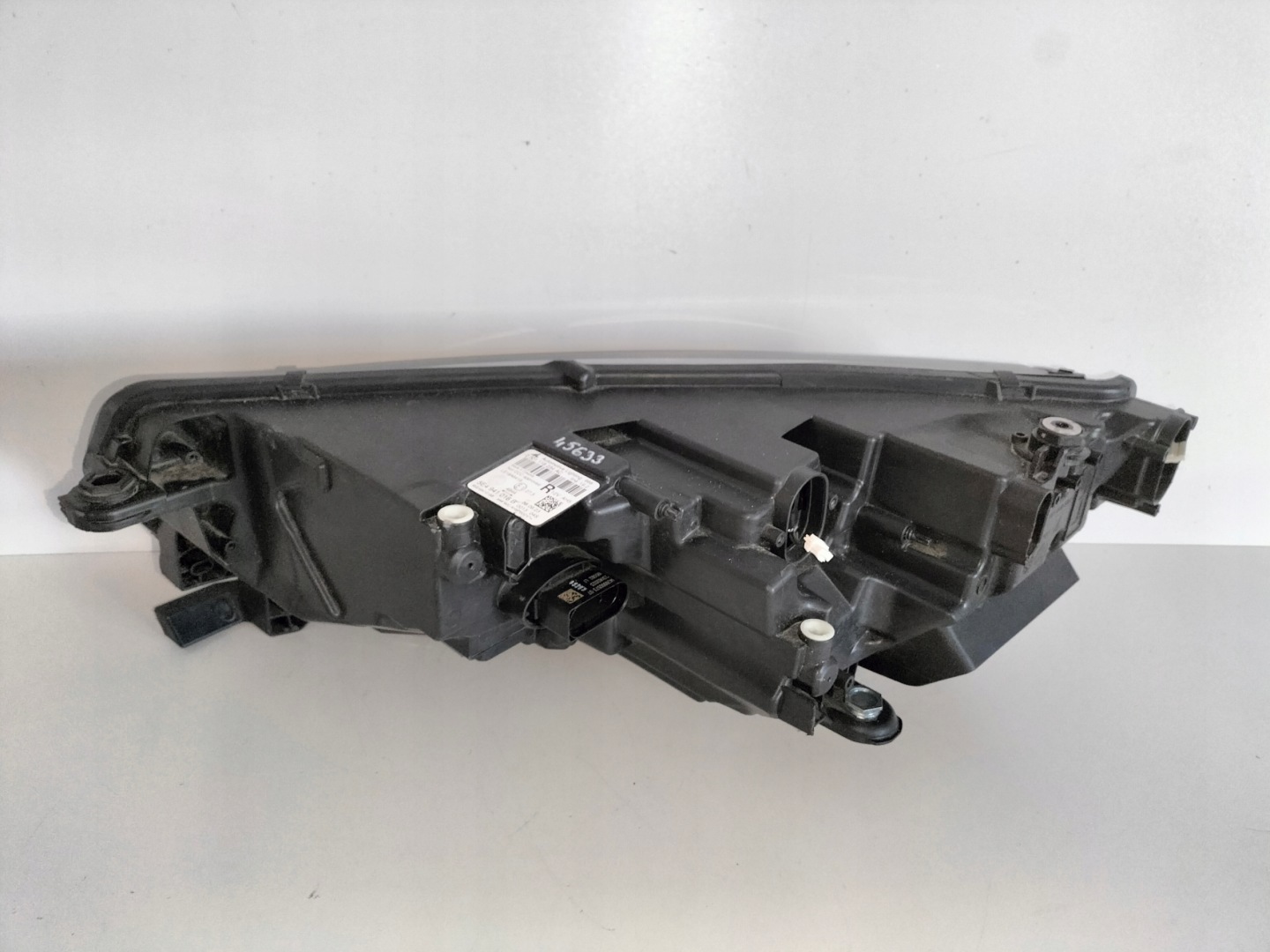 light front reflektor right SKODA OCTAVIA 4 IV 19- FULL LED