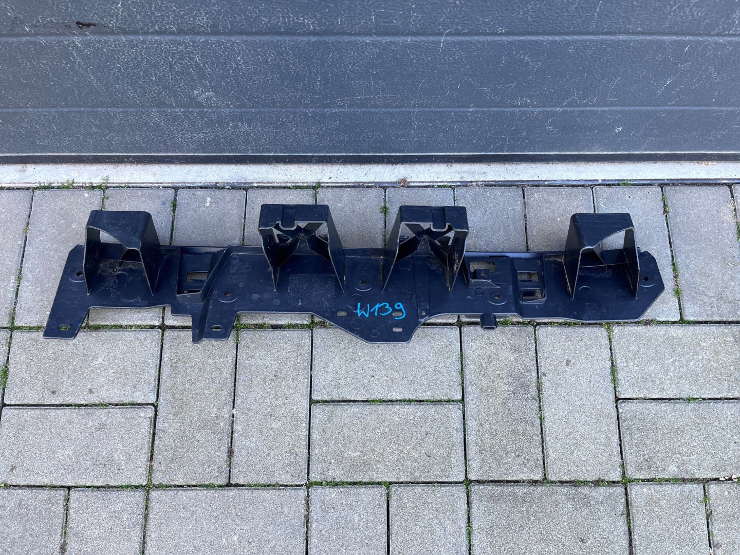 OPEL CORSA F Support Support plaque Pare choc Arrière 50145672