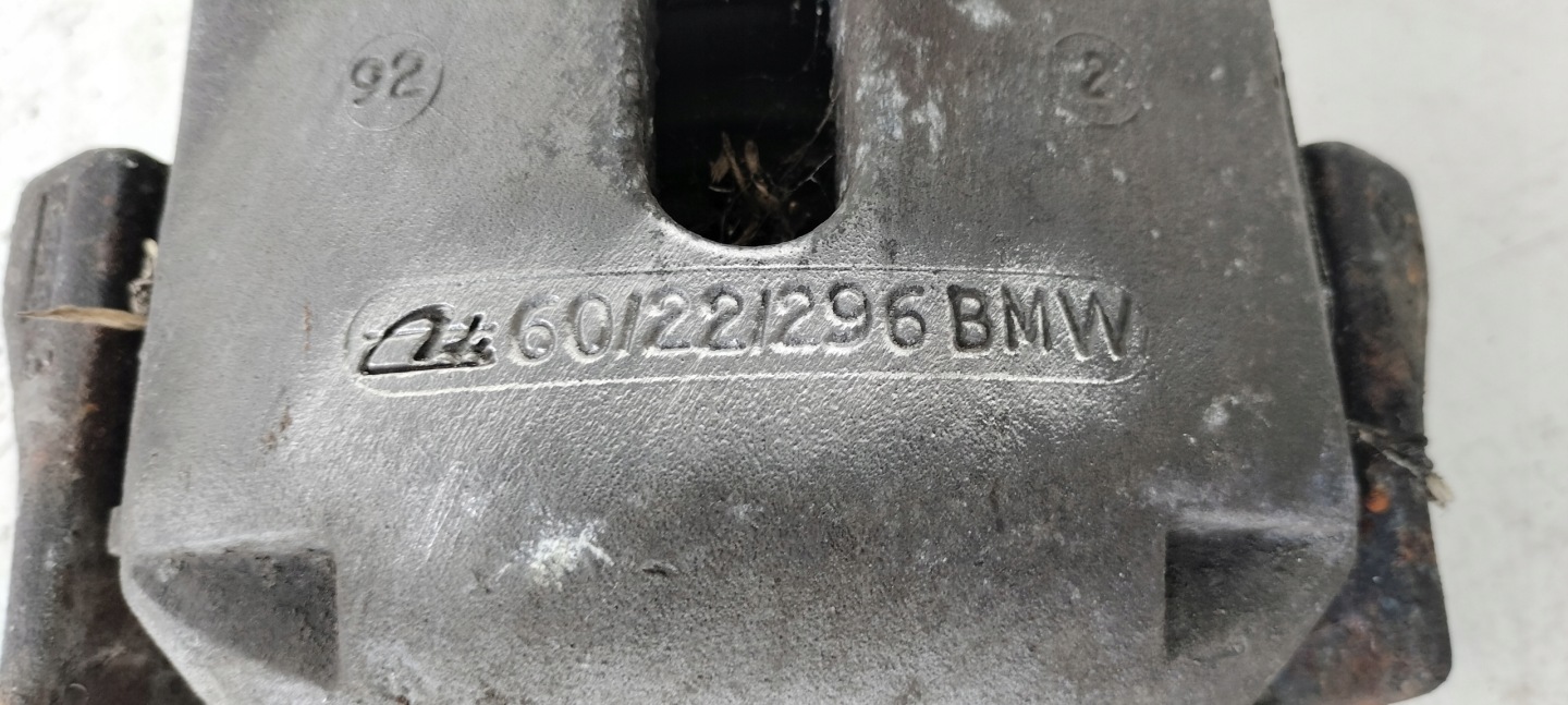 BMW E39 caliper brake right front 6022296